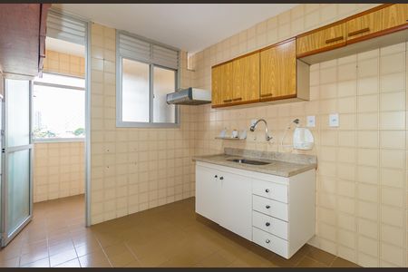 Apartamento à venda com 77m², 3 quartos e 1 vaga Apartamento à venda com 77m², 3 quartos e 1 vagaCozinha