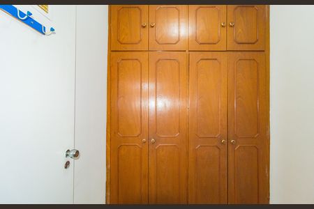 Apartamento à venda com 77m², 3 quartos e 1 vaga Apartamento à venda com 77m², 3 quartos e 1 vagaQuarto de Serviço