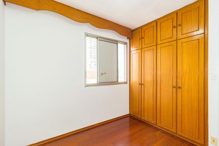 Apartamento à venda com 77m², 3 quartos e 1 vaga Apartamento à venda com 77m², 3 quartos e 1 vagaQuarto 2
