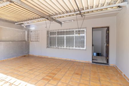 Casa à venda com 91m², 3 quartos e 2 vagasGaragem