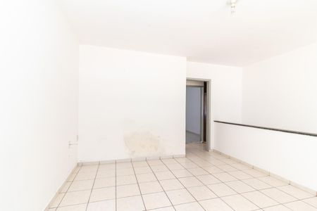 Casa à venda com 91m², 3 quartos e 2 vagasSala