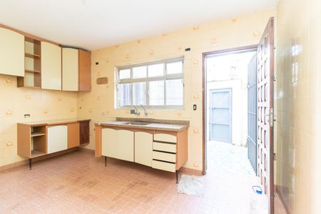 Casa à venda com 91m², 3 quartos e 2 vagasCozinha