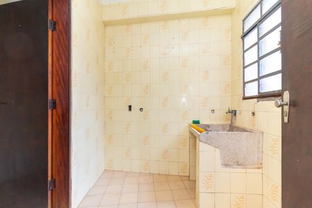 Casa à venda com 91m², 3 quartos e 2 vagasÁrea de Serviço