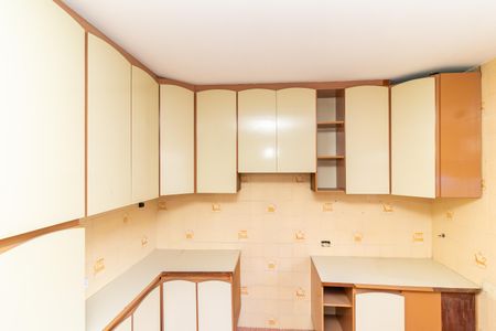 Casa à venda com 91m², 3 quartos e 2 vagasCozinha