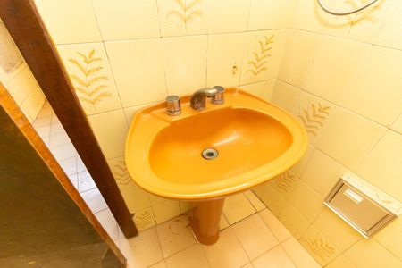 Casa à venda com 91m², 3 quartos e 2 vagasBanheiro de Serviço