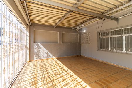 Casa à venda com 91m², 3 quartos e 2 vagasGaragem