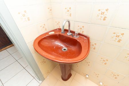 Casa à venda com 91m², 3 quartos e 2 vagasBanheiro Social