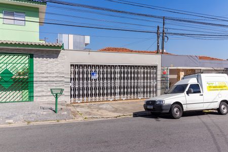 Casa à venda com 91m², 3 quartos e 2 vagasFachada