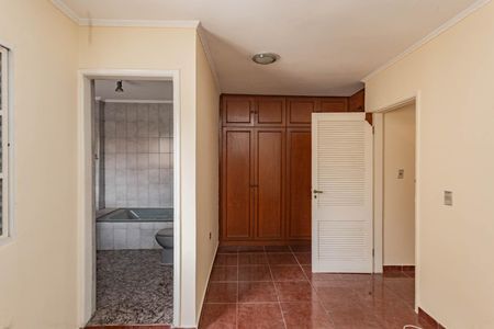 Casa à venda com 210m², 3 quartos e sem vagaSuíte