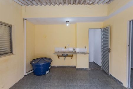 Casa à venda com 210m², 3 quartos e sem vagaÁrea de Serviço