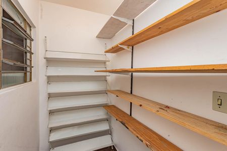 Casa à venda com 210m², 3 quartos e sem vagaArmazen