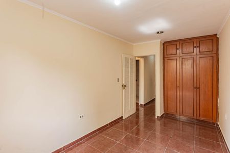 Casa à venda com 210m², 3 quartos e sem vagaQuarto 2