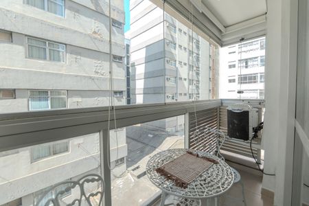 Sacada de kitnet/studio para alugar com 1 quarto, 32m² em Consolação, São Paulo