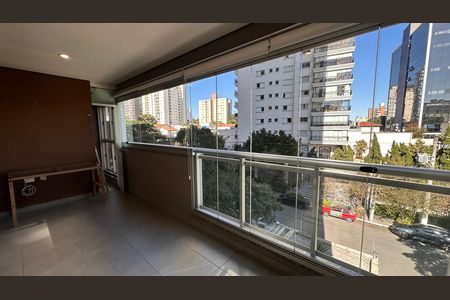 Apartamento para alugar com 53m², 1 quarto e 1 vaga Apartamento para alugar com 53m², 1 quarto e 1 vagaVaranda da sala