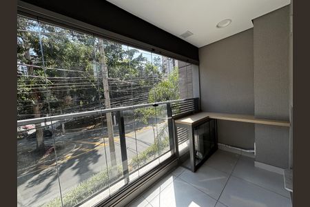 Varanda de kitnet/studio para alugar com 1 quarto, 33m² em Pinheiros, São Paulo