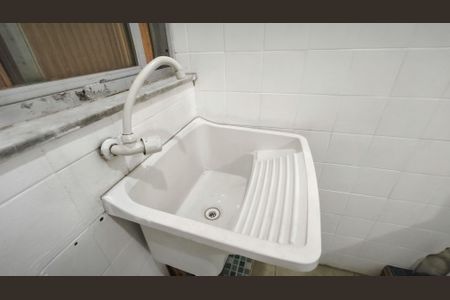 Apartamento à venda com 86m², 3 quartos e 1 vagaÁrea de Serviço