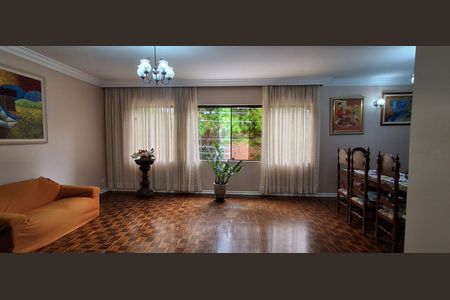 Sala de casa à venda com 4 quartos, 0m² em Jardim Sao Caetano, São Caetano do Sul