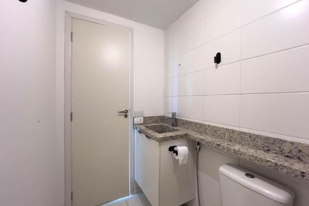 Apartamento à venda com 36m², 2 quartos e 1 vaga Apartamento à venda com 36m², 2 quartos e 1 vagaBanheiro