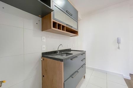 Cozinha de apartamento para alugar com 2 quartos, 48m² em Centro, Osasco