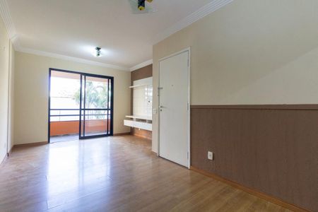 Apartamento para alugar com 82m², 3 quartos e 1 vaga Apartamento para alugar com 82m², 3 quartos e 1 vagaSala