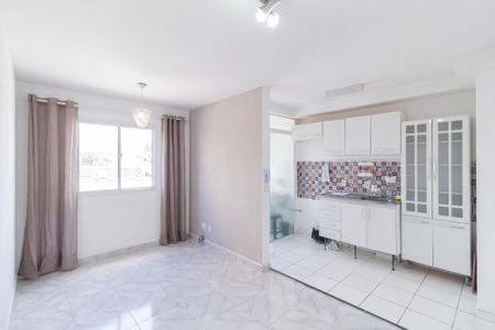 Sala de apartamento para alugar com 2 quartos, 45m² em Vila da Oportunidade, Carapicuíba