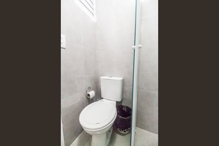 Apartamento para alugar com 45m², 2 quartos e sem vagaBanheiro