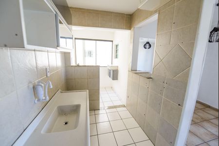 Cozinha de apartamento para alugar com 2 quartos, 78m² em Parque Santo Antônio, Taubaté
