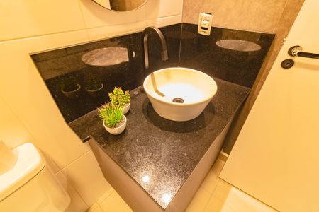 Studio para alugar com 27m², 1 quarto e sem vaga Studio para alugar com 27m², 1 quarto e sem vagaBanheiro Social