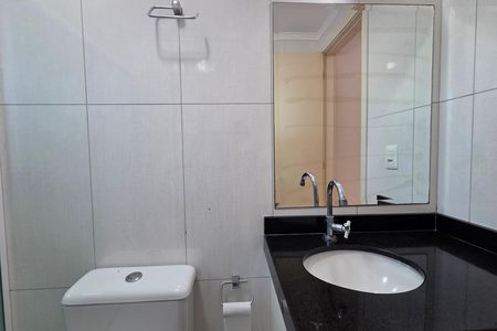 Banheiro Social de apartamento para alugar com 3 quartos, 127m² em Boqueirão, Praia Grande