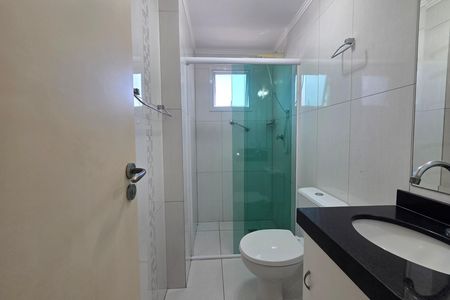 Banheiro de apartamento para alugar com 3 quartos, 127m² em Boqueirão, Praia Grande