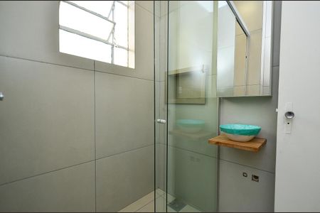 Apartamento para alugar com 55m², 2 quartos e sem vaga Apartamento para alugar com 55m², 2 quartos e sem vagaBanheiro Social