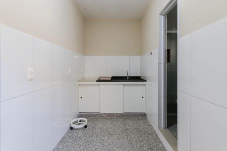 Cozinha de casa para alugar com 1 quarto, 25m² em Rio Pequeno, São Paulo