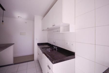 Apartamento para alugar com 70m², 3 quartos e 1 vaga Apartamento para alugar com 70m², 3 quartos e 1 vagaCozinha e Área de Serviço