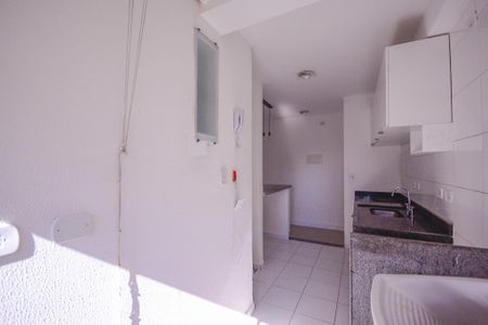 Apartamento para alugar com 70m², 3 quartos e 1 vaga Apartamento para alugar com 70m², 3 quartos e 1 vagaCozinha e Área de Serviço