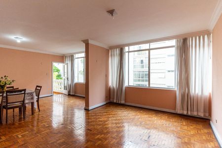 Apartamento à venda com 175m², 3 quartos e 1 vagaSala