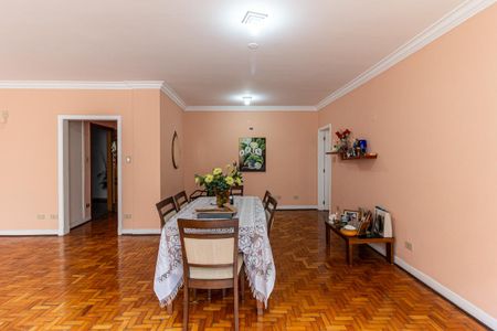 Apartamento à venda com 175m², 3 quartos e 1 vagaSala