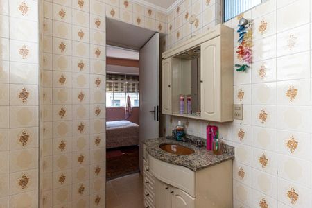 Apartamento à venda com 175m², 3 quartos e 1 vagaBanheiro da Suíte