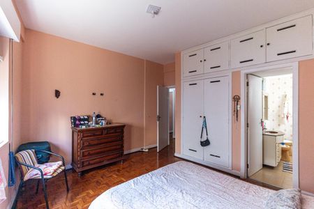 Apartamento à venda com 175m², 3 quartos e 1 vagaSuíte