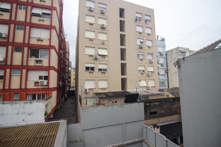 Apartamento à venda com 40m², 1 quarto e sem vaga Apartamento à venda com 40m², 1 quarto e sem vagaVista da Sacada