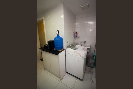 Apartamento à venda com 40m², 1 quarto e sem vaga Apartamento à venda com 40m², 1 quarto e sem vagaCozinha e Área de Serviço