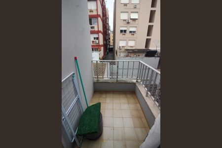 Apartamento à venda com 40m², 1 quarto e sem vaga Apartamento à venda com 40m², 1 quarto e sem vagaSacada da Sala/Quarto