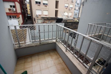 Apartamento à venda com 40m², 1 quarto e sem vaga Apartamento à venda com 40m², 1 quarto e sem vagaSacada da Sala/Quarto