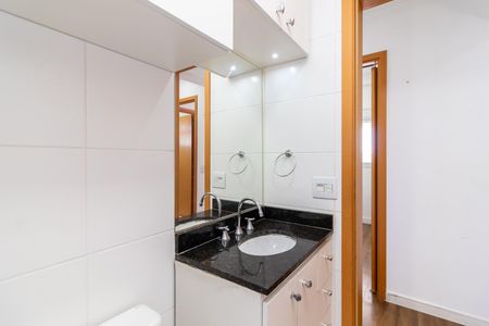 Apartamento à venda com 94m², 3 quartos e 2 vagasBanheiro social