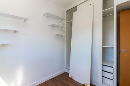 Apartamento à venda com 94m², 3 quartos e 2 vagasQuarto 