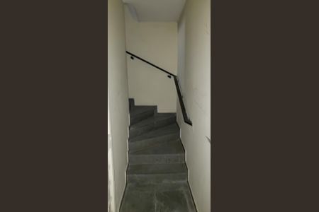 Casa para alugar com 300m², 2 quartos e sem vaga