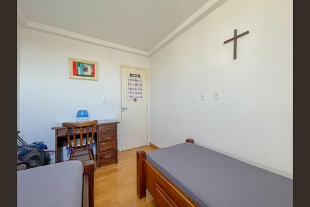 Apartamento à venda com 90m², 3 quartos e 2 vagasQuarto 2