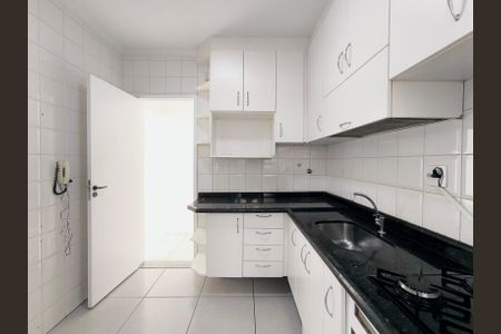 Apartamento à venda com 76m², 3 quartos e 2 vagasCozinha e Área de Serviço