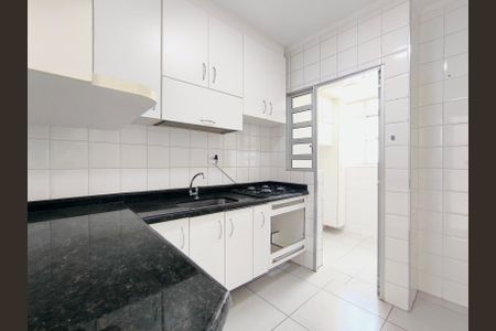 Apartamento à venda com 76m², 3 quartos e 2 vagasCozinha e Área de Serviço