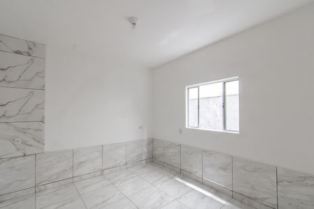 Quarto de casa para alugar com 1 quarto, 110m² em Jardim Danfer, São Paulo