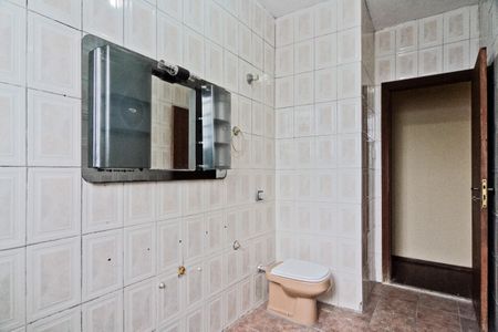 Casa para alugar com 232m², 4 quartos e 3 vagasBanheiro